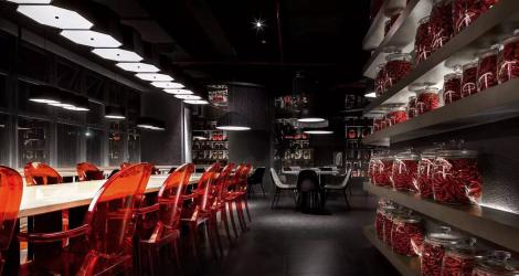 HKIRC醫(yī)療中心，把醫(yī)美中心變成了花園回